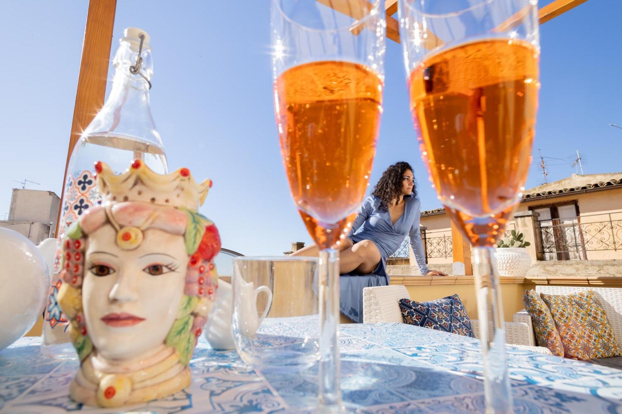 Keramos Luxury Rooms Sciacca Bagian luar foto